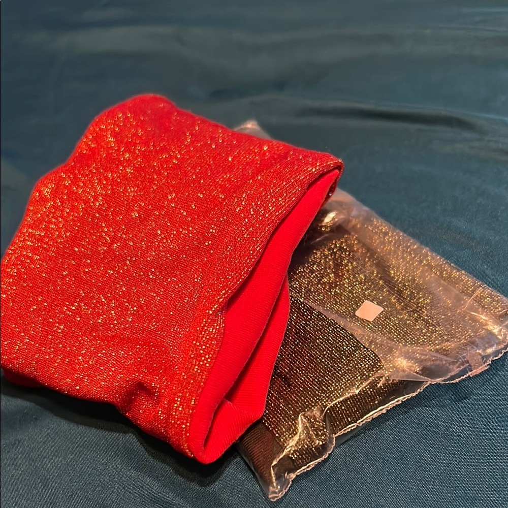 New Victoria’s Secret set of 2 headbands- Red and Black sparkly